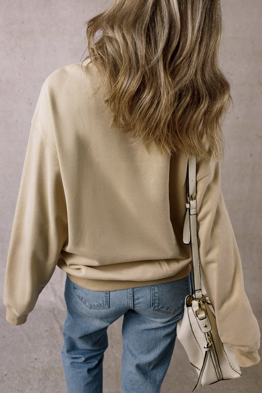 Round Neck Long Sleeve Sweatshirt