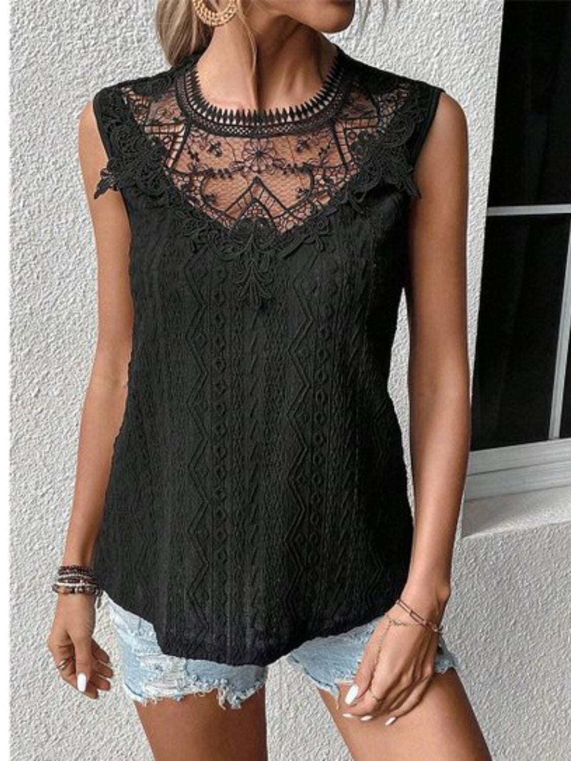 Lace Sleeveless Top